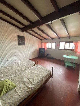 Venta chalet de estilo ideal para emprendimiento 