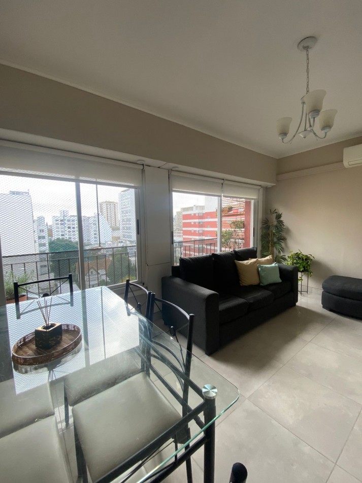 Departamento 3 ambientes moderno con balcon a la calle 