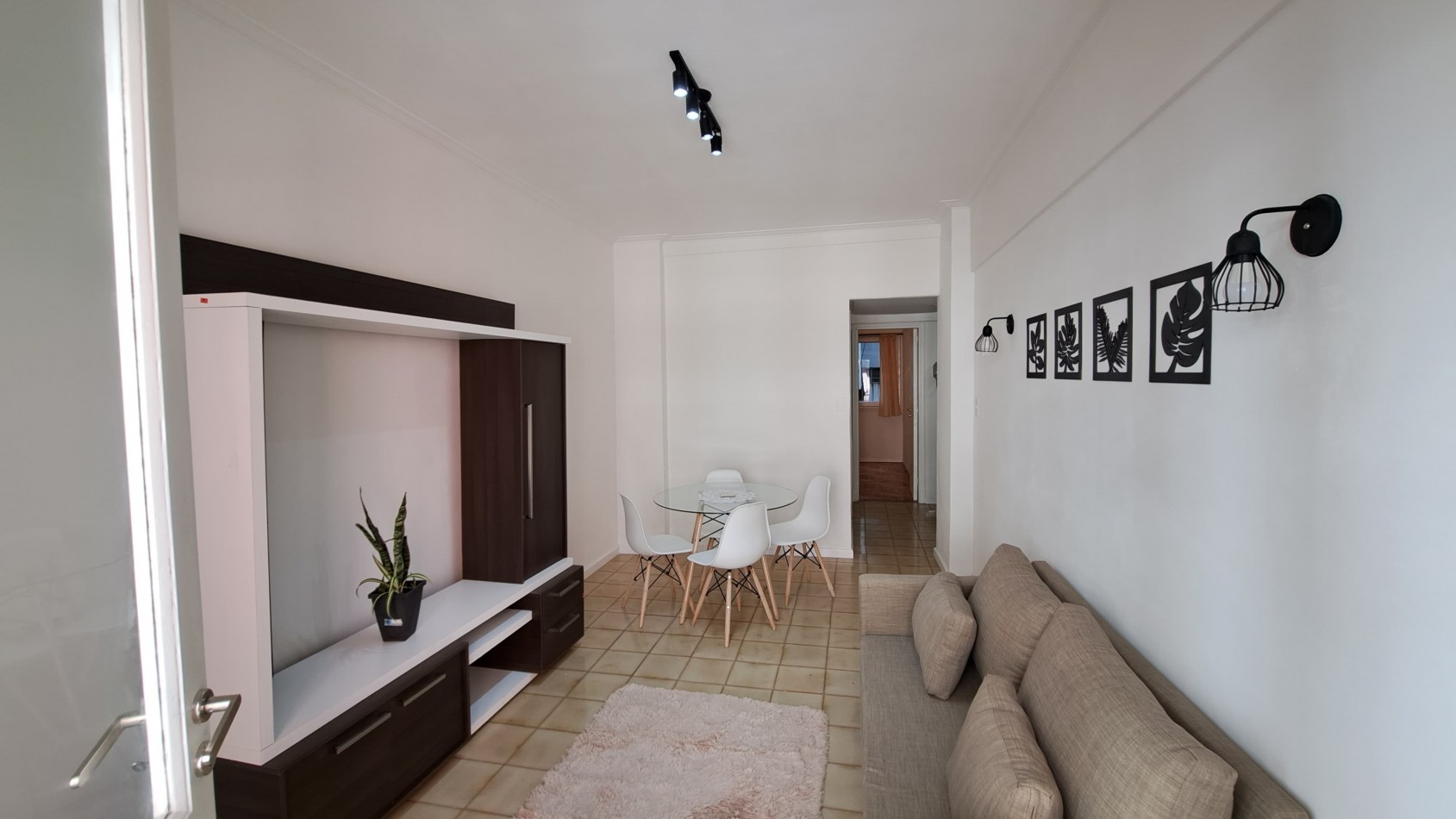 2 ambientes con balcon, zona Paseo Aldrey 