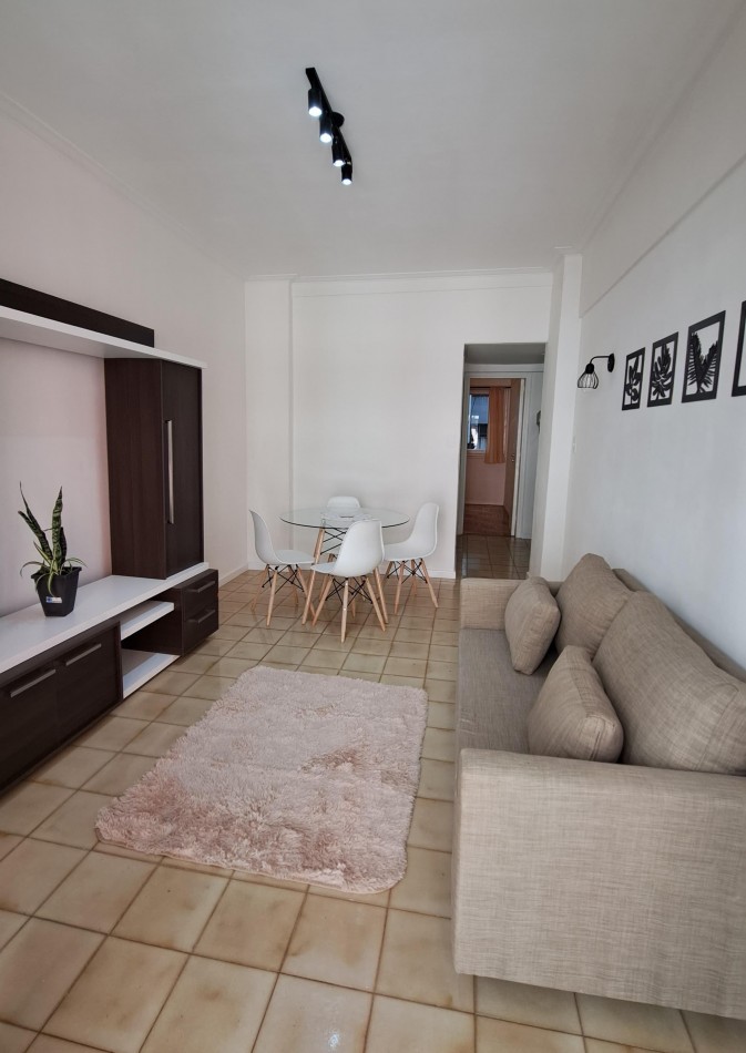 2 ambientes con balcon, zona Paseo Aldrey 