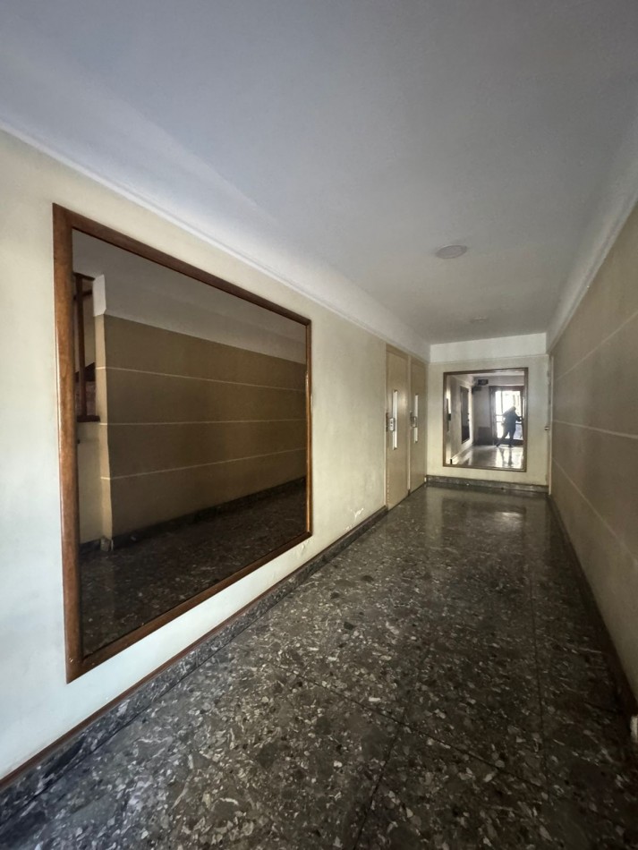 ALQUILER 36 MESES - Departamento 3 amb con dependencia y balcon a la calle Z/MACROCENTRO 