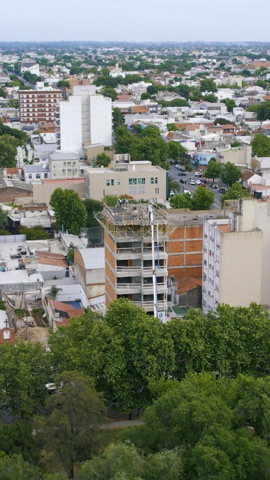 Semipisos de 2 ambientes con amenities, zona San Juan 