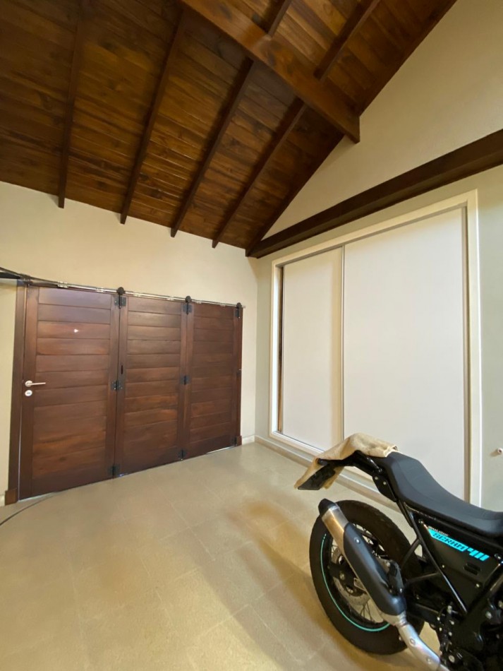 Chalet 4 amb en z/ Colinas de Peralta Ramos