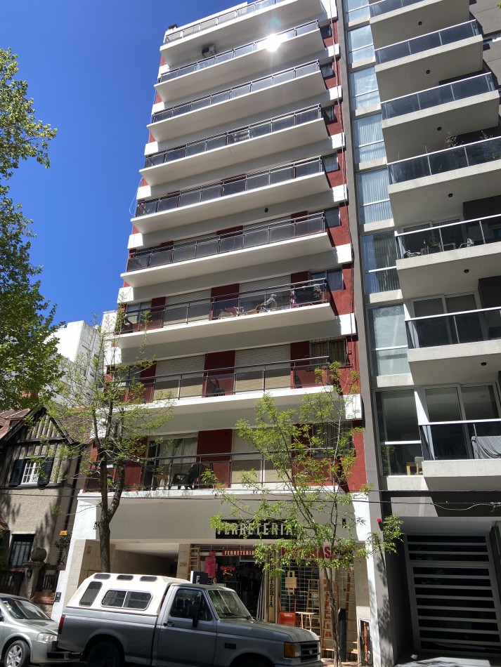 2 ambientes al frente con balcon, zona Guemes