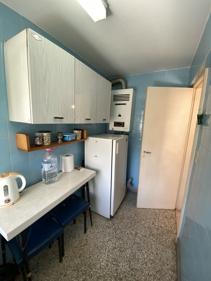 2 ambientes al frente con balcon, zona Guemes