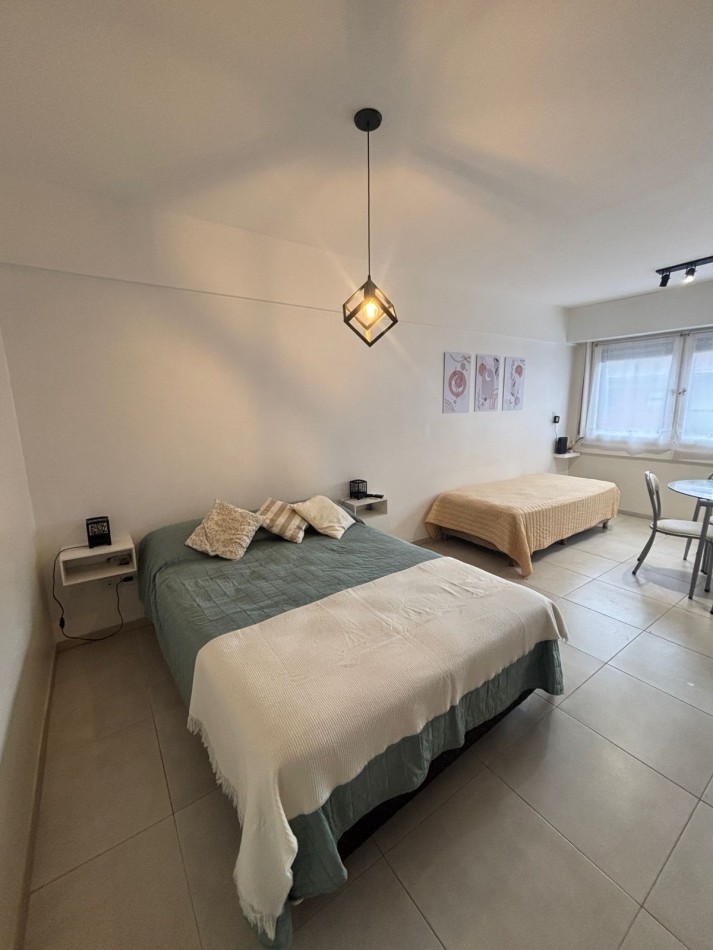 Impecable departamento al frente, zona La Perla