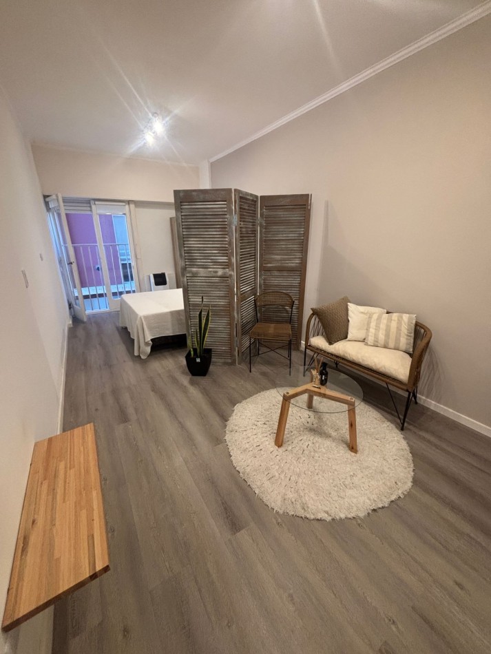 Departamento 1 ambiente reciclado Z/Aldrey