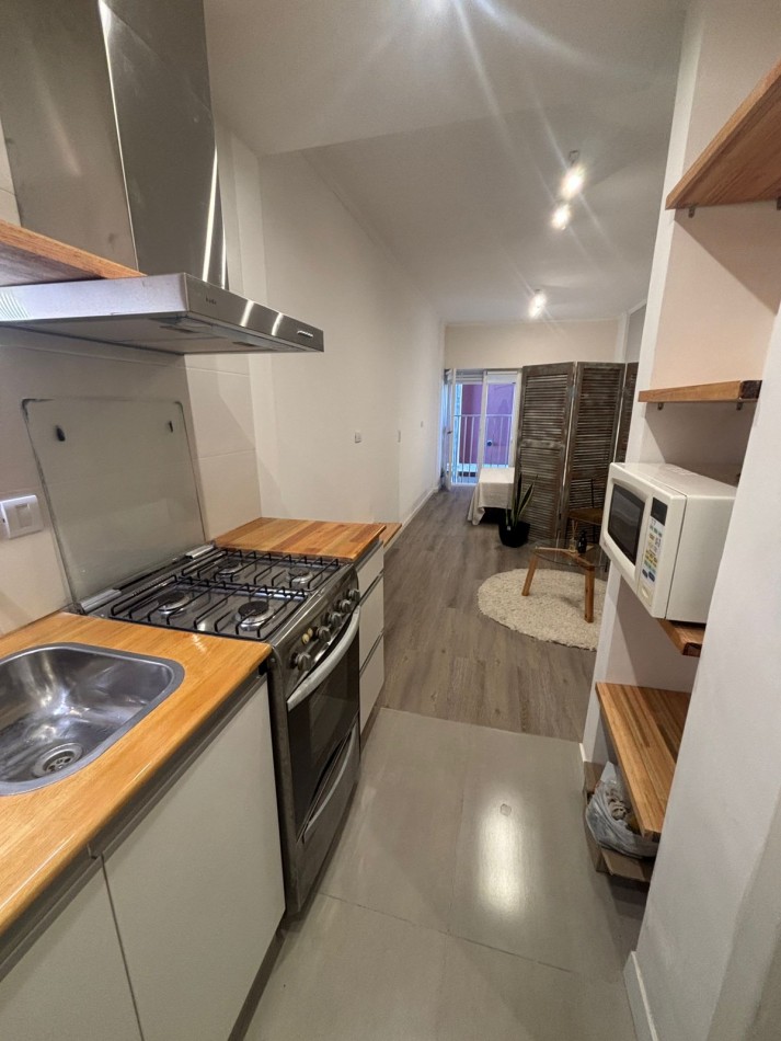 Departamento 1 ambiente reciclado Z/Aldrey