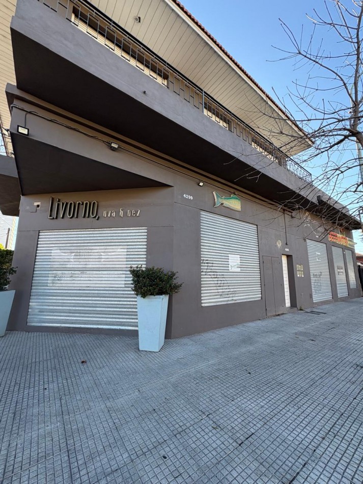 Local en venta en esquina, barrio Chauvin
