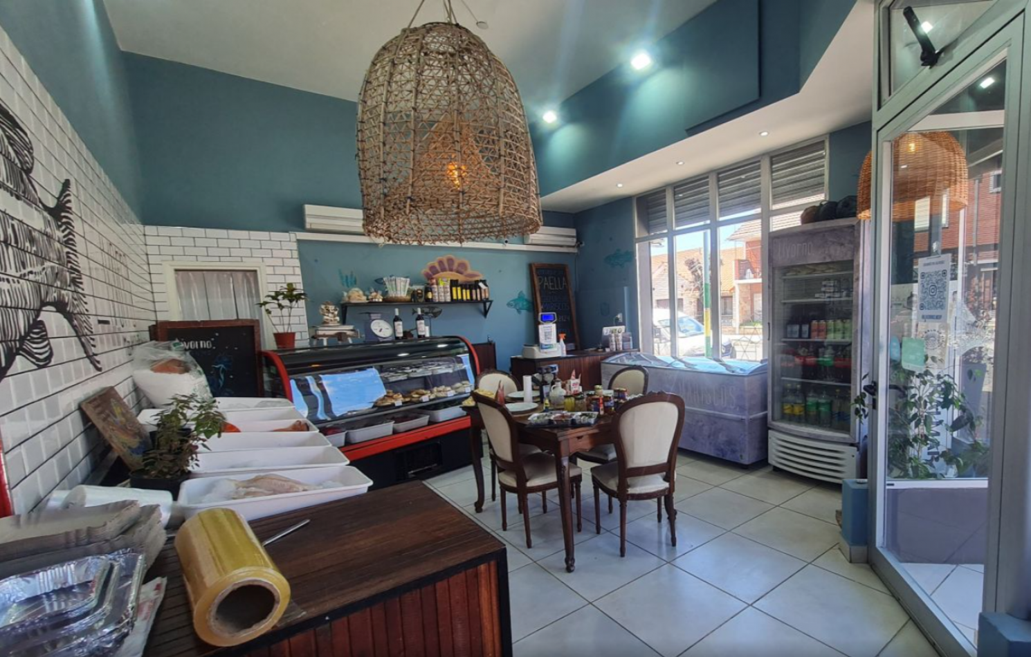 Local en venta en esquina, barrio Chauvin
