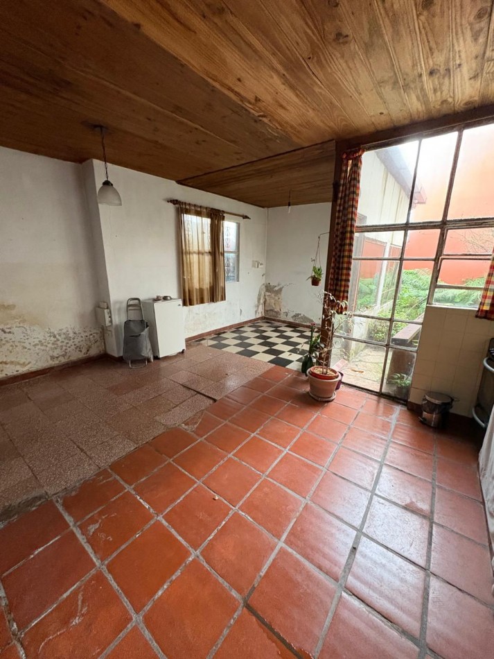 Ideal emprendimiento, Casa a reciclar zona San Jose 