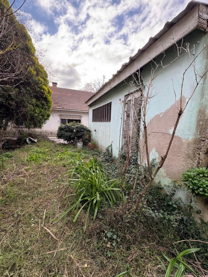 Casa 3 amb a reciclar Z/ Bosque Alegre 