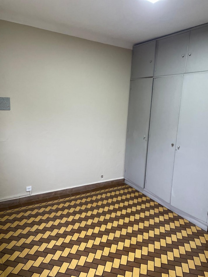 Alquiler 24 meses PH 2 amb a la calle con terraza Z / Parque Luro 