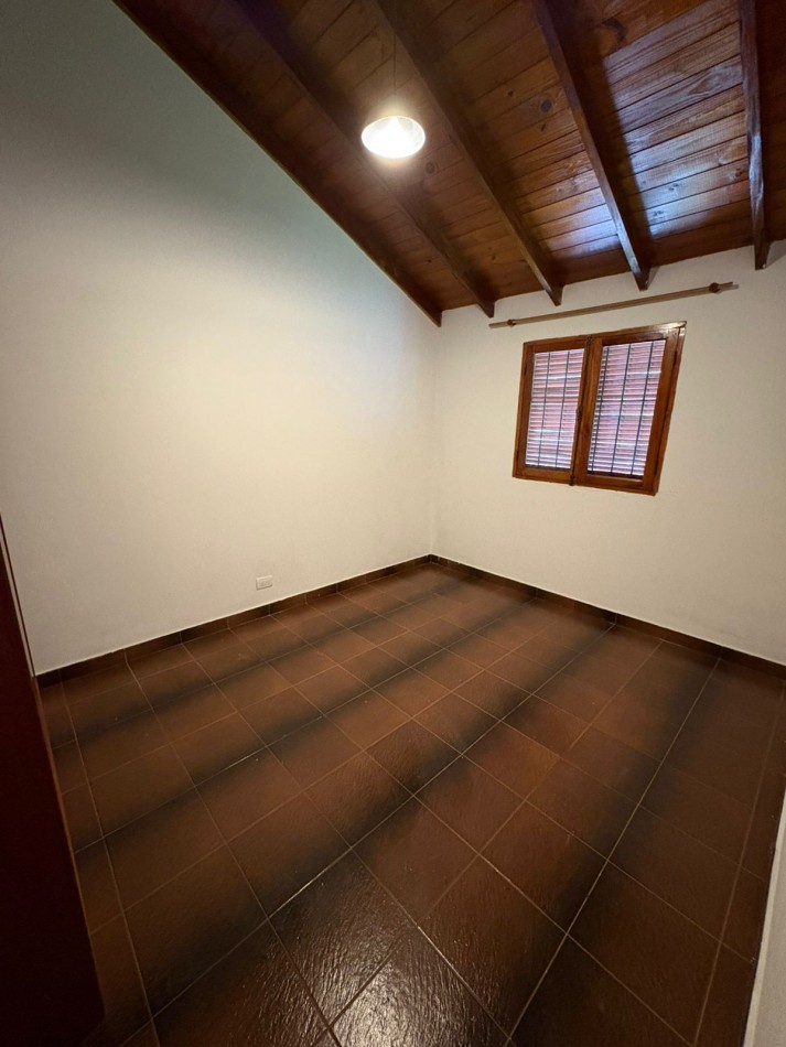 Chalet 4 amb + depto 2 amb, barrio Faro Norte