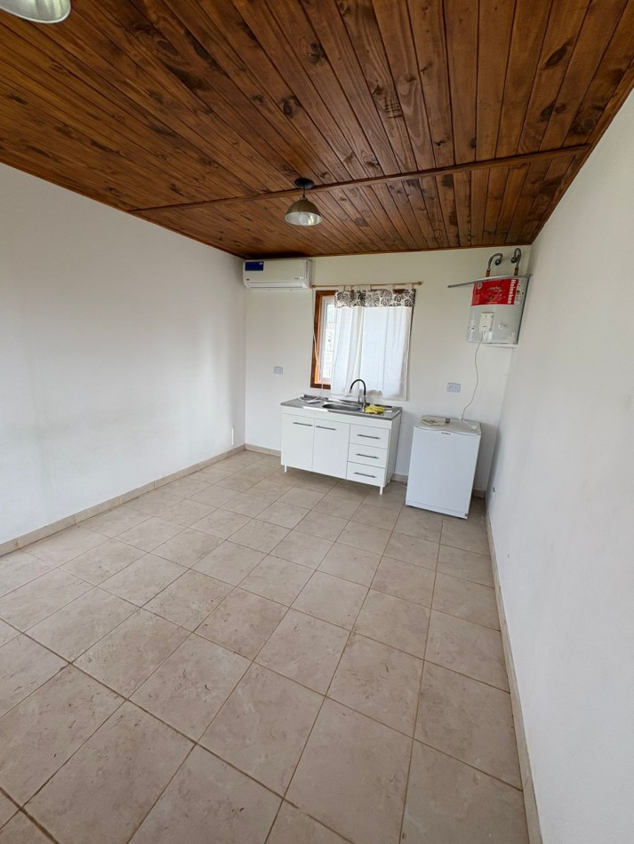 Chalet 4 amb + depto 2 amb, barrio Faro Norte