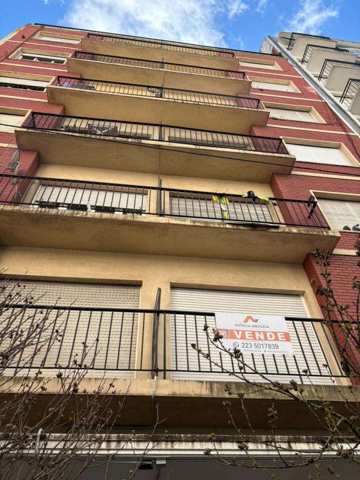 3 ambientes c/ dependencia y balcon, zona Centro 