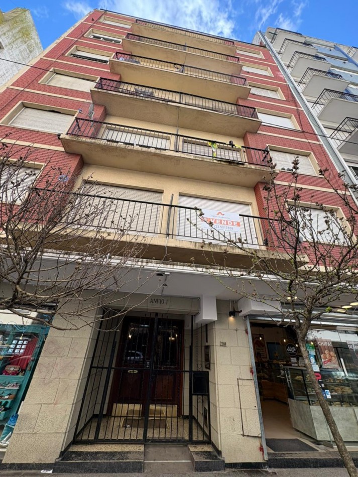 3 ambientes c/ dependencia y balcon, zona Centro 