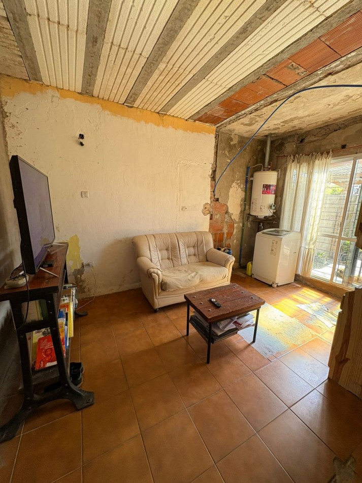 Casa 3 ambientes a terminar, zona Termas Huinco 