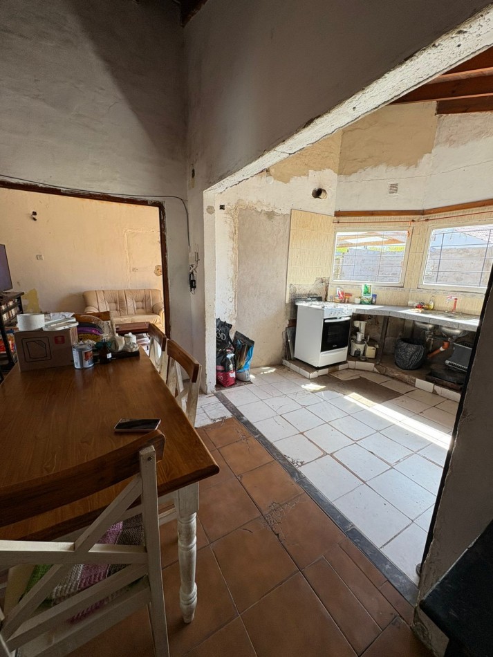 Casa 3 ambientes a terminar, zona Termas Huinco 