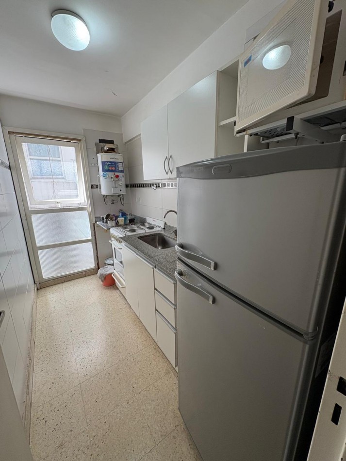 ALQUILER 24 MESES Depto 2 ambientes con balcon, zona La Perla 