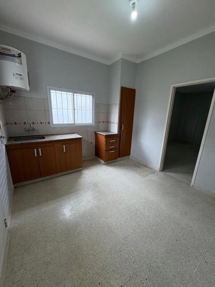 Alquiler 24 meses PH 2 ambientes con parque zona Puerto