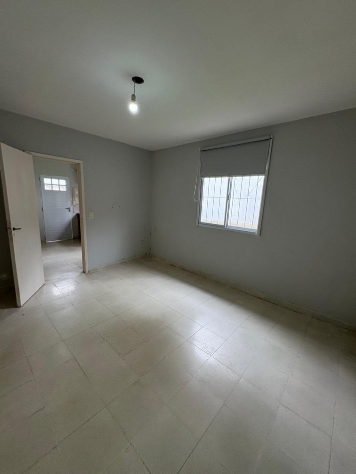 Alquiler 24 meses PH 2 ambientes con parque zona Puerto