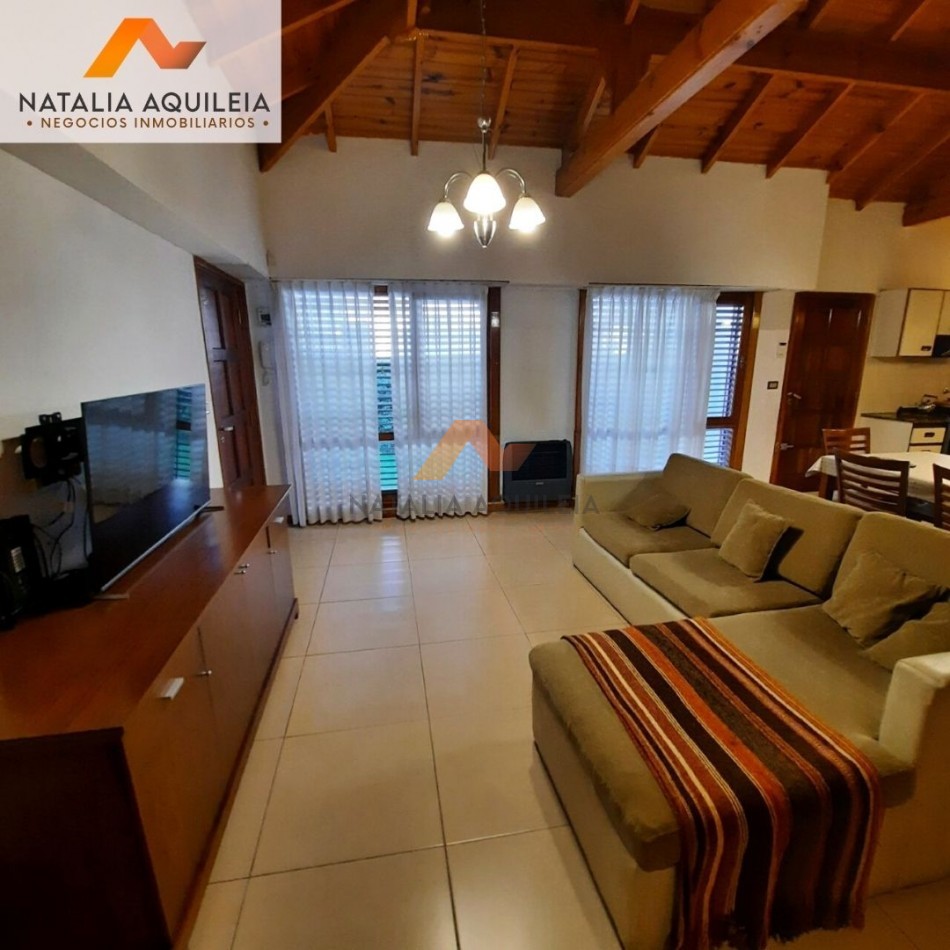 VENTA Impecable chalet 4 amb, zona Colinas 