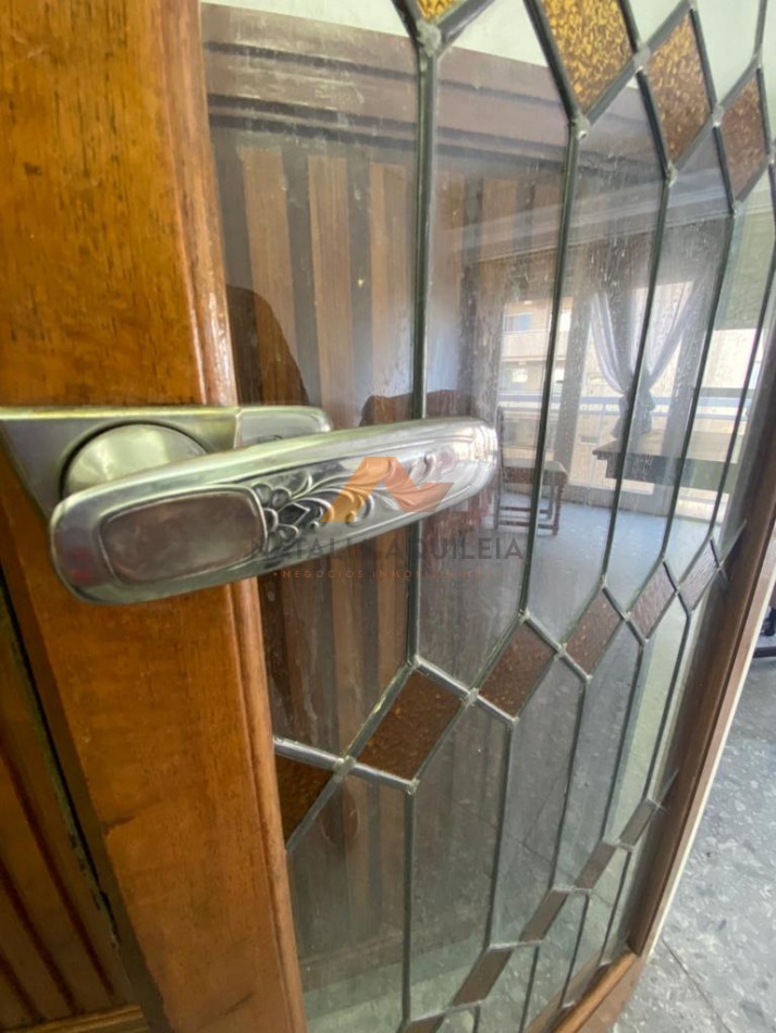 VENTA Departamento 3 amb c/ dependencia , zona Macrocentro.