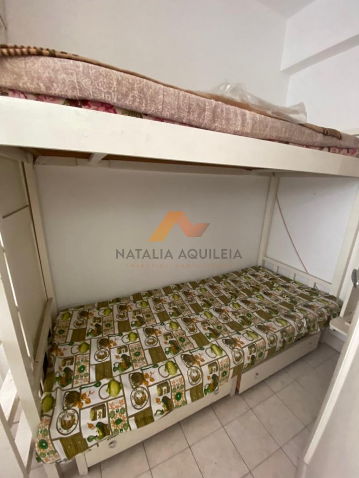 VENTA Departamento 3 amb c/ dependencia , zona Macrocentro.