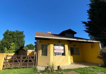 Venta casa 6 ambientes parque y quincho en Santa Clara del Mar 