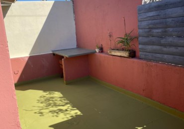 Alquiler 24 meses PH 2 amb a la calle con terraza Z / Parque Luro