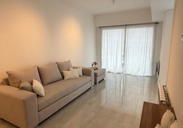 3 ambientes a la calle con balcon, Zona Centro