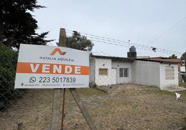 Casa 3 amb con parque en Barrio Santa Celina 