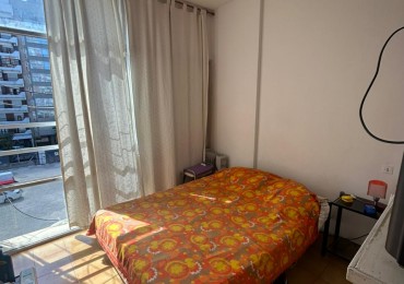 Monoambiente luminoso en zona Paseo Aldrey