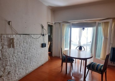 ALQUILER ESTUDIANTIL Ambiente con balcon, zona Paseo Aldrey 