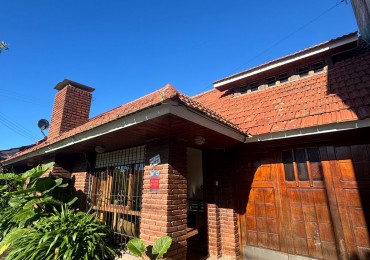 Chalet 5 ambientes con garaje y patio, Punta Mogotes 