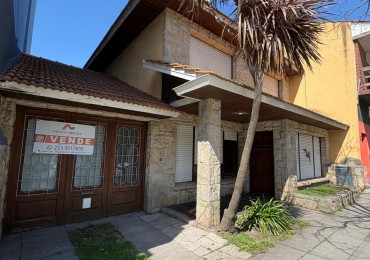  Chalet para desarrollo inmobiliario sobre Av. Jara 800 