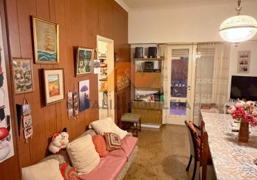 Venta departamento 3 ambientes con patio en zona la perla 